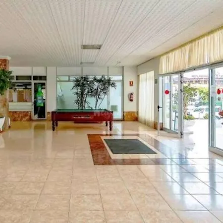 Apartamento Holidays In Playa De Americas